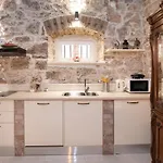 Barone شقة