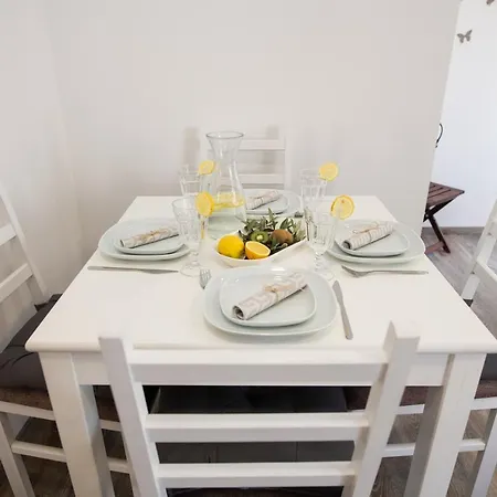 Barone Apartment *